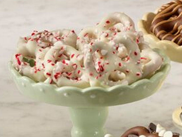 Peppermint Pretzel Delights